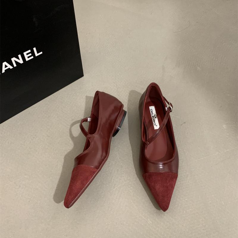 Chaussures simples françaises femme plates 2025 nouveau style fée version coréenne tempérament soirée commuter pointues Mary Jane