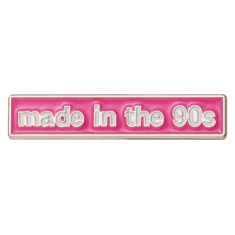 Colorful Chic Personalized Alphabet Pins Heart Shaped Alloy Brooches For Decoration