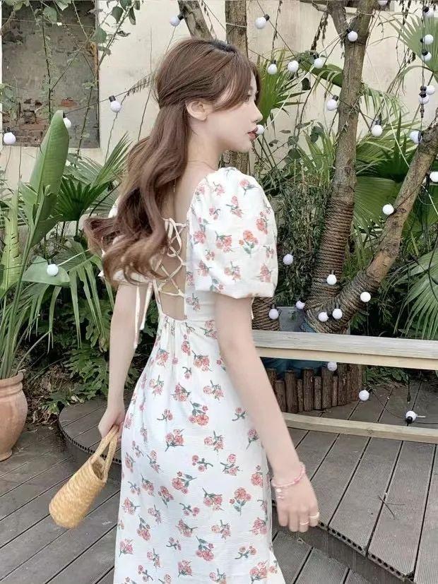 Internet celebrity gentle Mori vacation style dress summer year square neck bubble sleeve floral thin medium and long skirt
