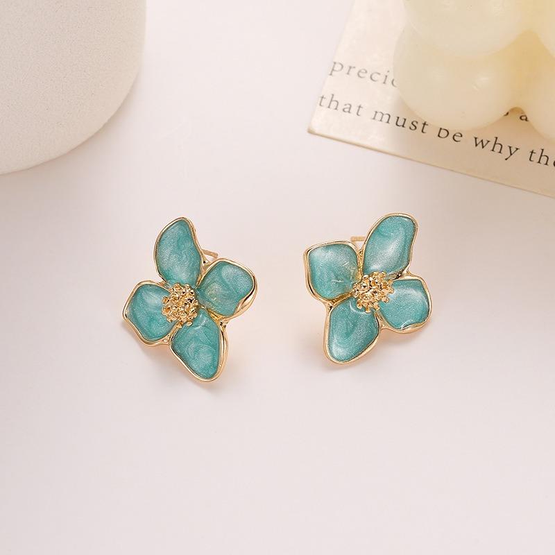 New Multi Color Acrylic Flower Stud Earrings for Women Korean Fashion Cute Super Fairy Temperament Earrings Jewelry Accessories