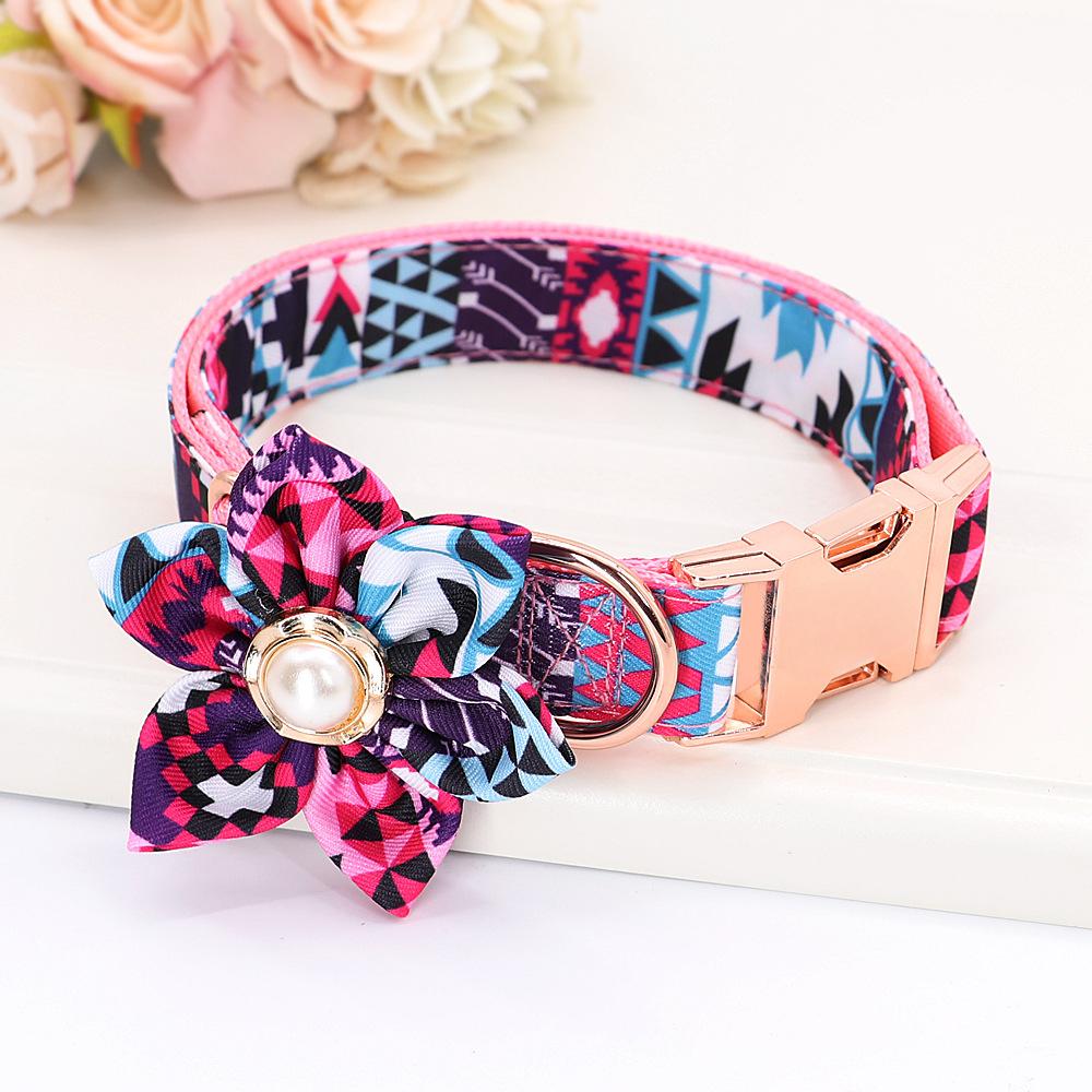 Pet Dog Ethnic Style Flower Metal Buckle Collar