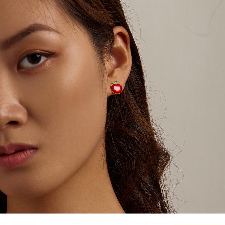 Yinziyun Christmas Apple Red Drip Oil Stud Earrings, Women’s European/American Holiday, S925 Silver.