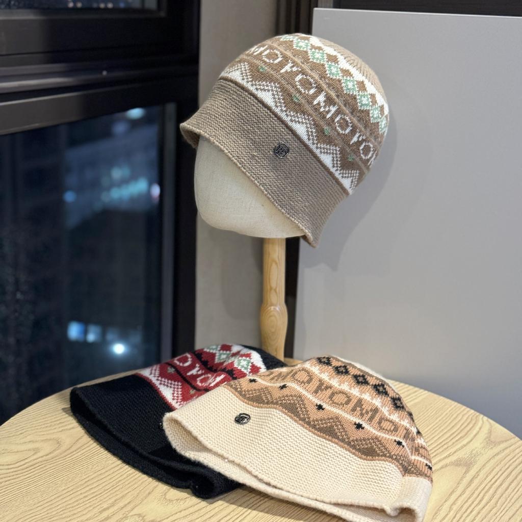 New Fair Isle Style Retro Jacquard Ear Protection Knitted Hat for Women Autumn and Winter Cold Proof and Warm Woolen Hat Basin Hat