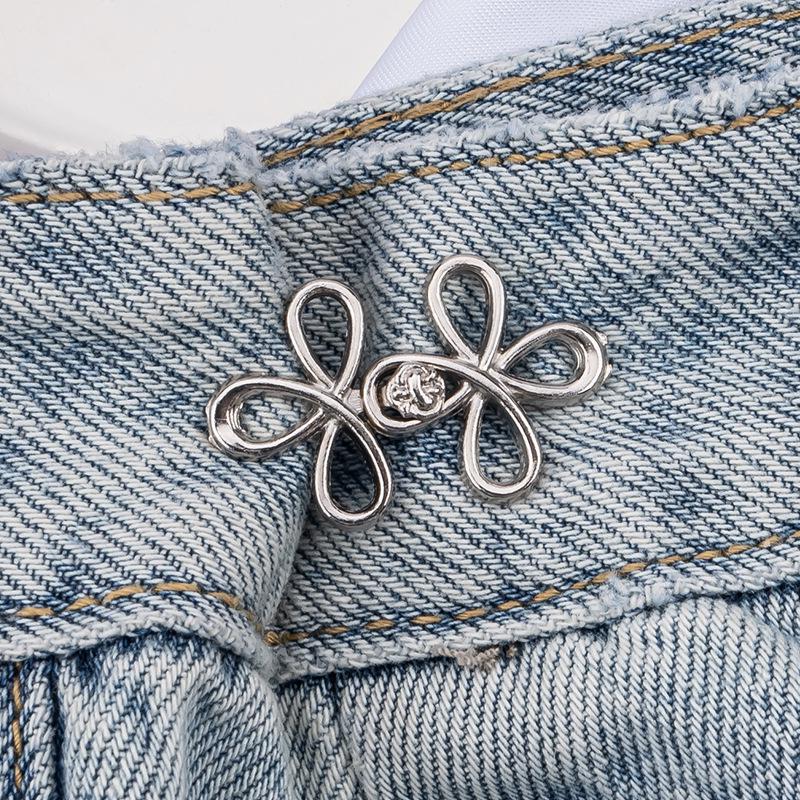 Adjustable Four-Leaf Clover Waist Cincher Button: Detachable Metal Buckle for No-Sew Jeans Fit Adjustment