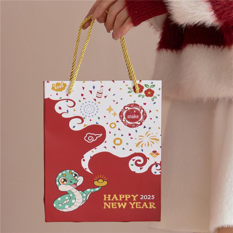 "Șosete Zodiac Șarpe Roșu Anul Nou Lunar 2025 - Bumbac Unisex Tub Mediu pentru Toamnă/Iarnă, Cutie Cadou Noroc"