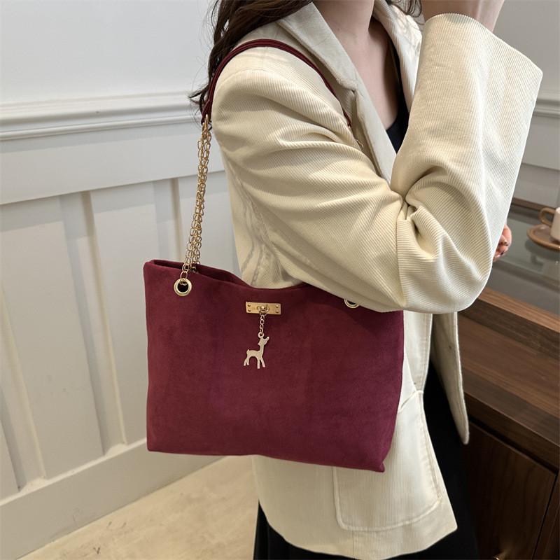 Pu Leather Retro Commuter Shoulder Bag For Daily Use With Magnetic Closure
