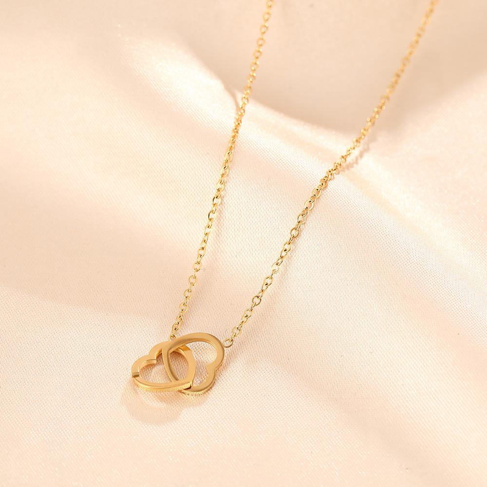 Heart-Shaped Minimalist Titanium Steel Necklace For Women Delicate Inlay Process Pendant