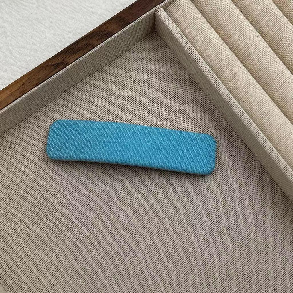 Versatile Denim Blue Teardrop Snap Hair Clip for Frizzy Hair and Bangs - Retro Hair Accessory for Women