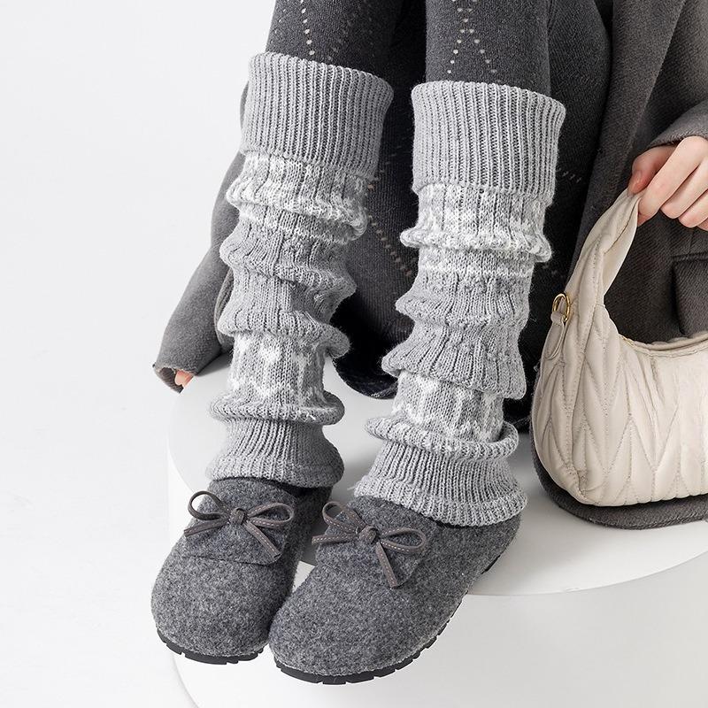 Sock Lady Socks, Winter and Autumn Style Socks, Fair Island Pile-up Socks, Warm and Thick, Retro Grey Diamond-shaped Calf and Leg Coverings