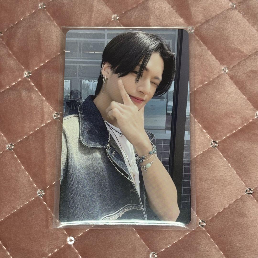 

[ИСПОЛЬЗОВАННЫЙ] ATEEZ Wooyoung Летняя фотокнига летняя коллекционная карточка