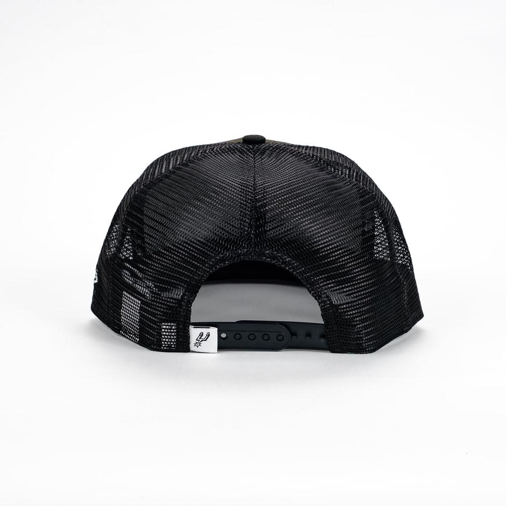 New Era 9FIFTY Black White Snapback Mesh NBA San Antonio Spurs & Cap,
