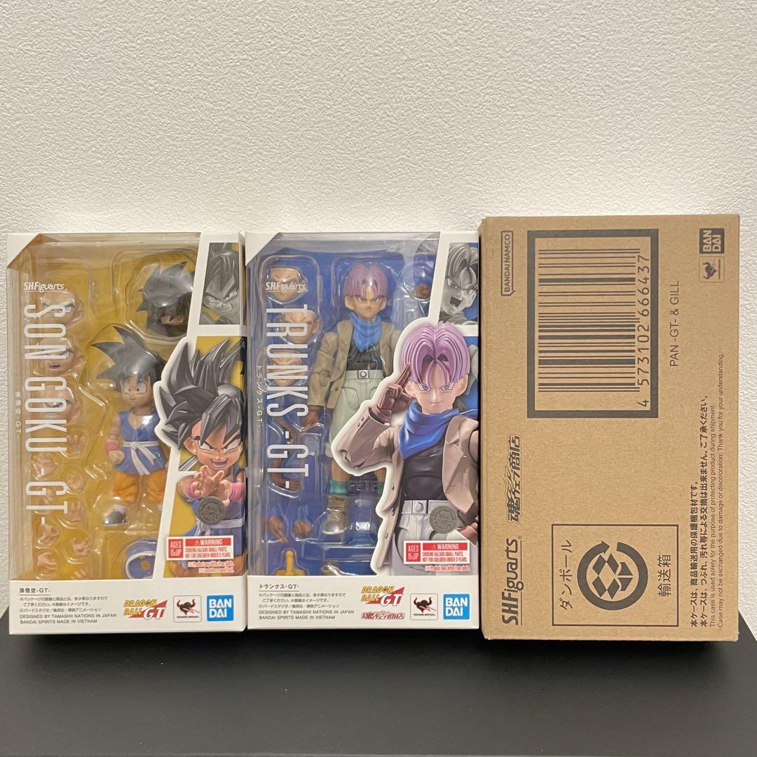 

[Б/У] s.h.figuarts Dragon Ball GT Сон Гоку, Транкс, Пэн, Гил