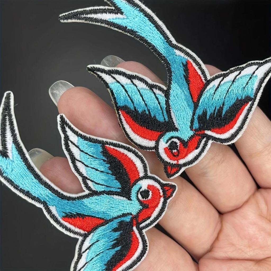 1 Par Röd Blå Broderi Fågelmärken Tyg För Cheongsam Väskor Hattar Dekorationer DlY Applikation Reparation
