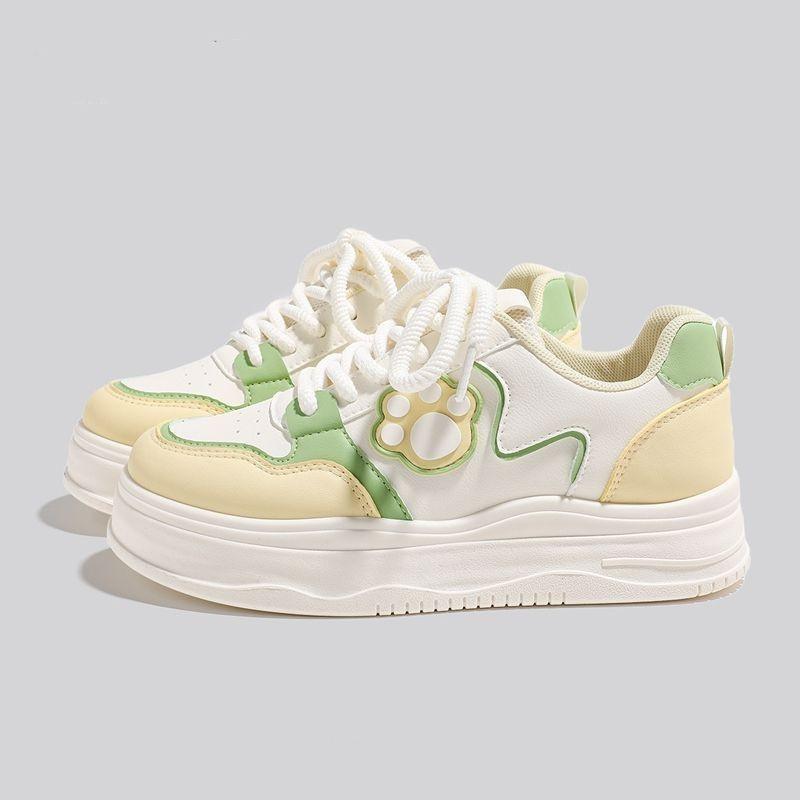 Super fire thick-soled heightening board shoes autumn and winter 22 new casual sports shoes