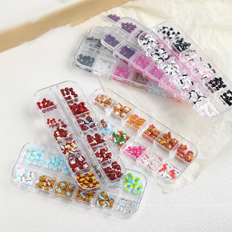 12 Bölmeli/Kutu Mini Fiyonk Tırnak Sanatı Süsleri 3D Sevimli Şeker Rengi Tırnak Takıları Tasarımları Kendin Yap Reçine Tırnak Aksesuarları