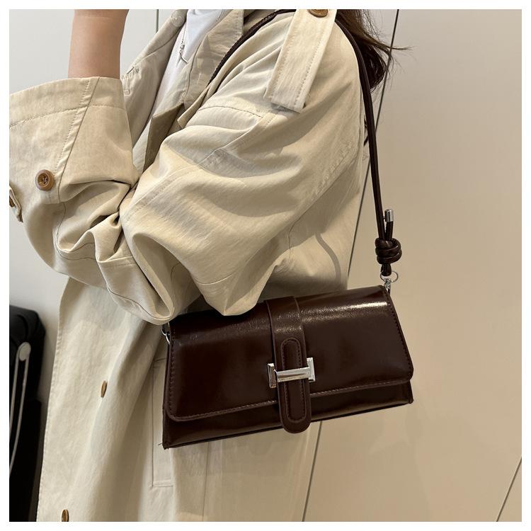 French Chic Faux Leather Baguette Bag Trendy Shoulder Armpit Crossbody Purse