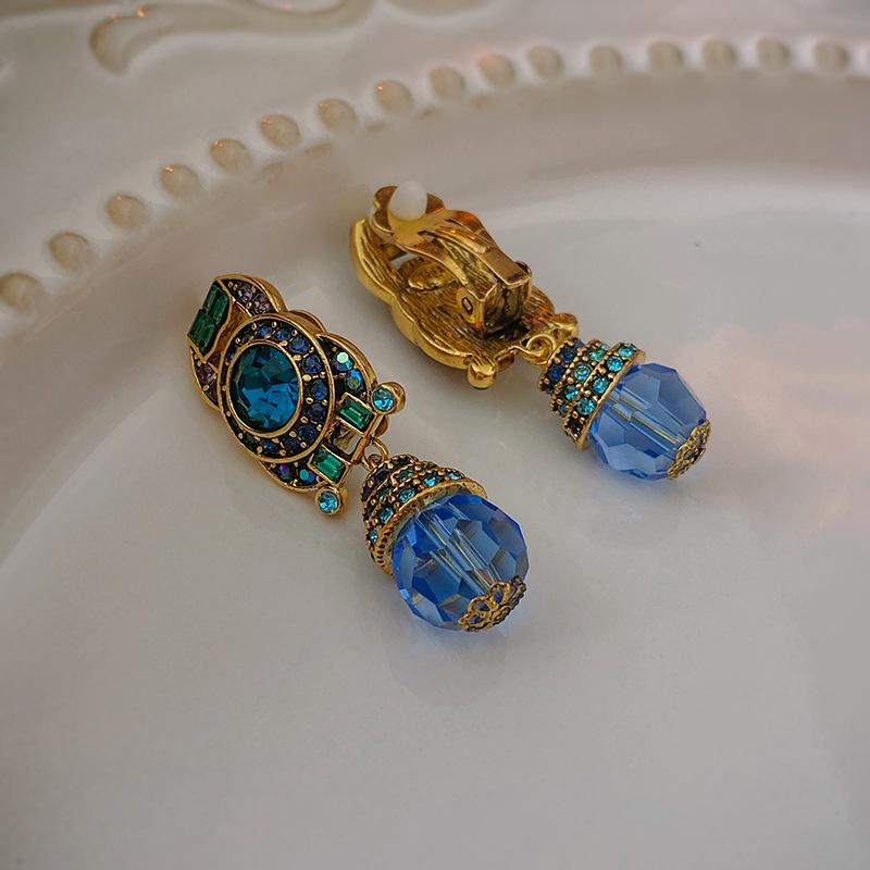 

Luxury Exquisite Court Style Inlay Blue Zircon Crystal Geometric Neon Bead Pendant Clip Earrings for Women No Ear Holes Jewelry