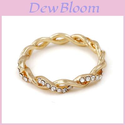 Premium Quality Gold Gemstone Anniversary Ring For Women With Classic Round Cut Design