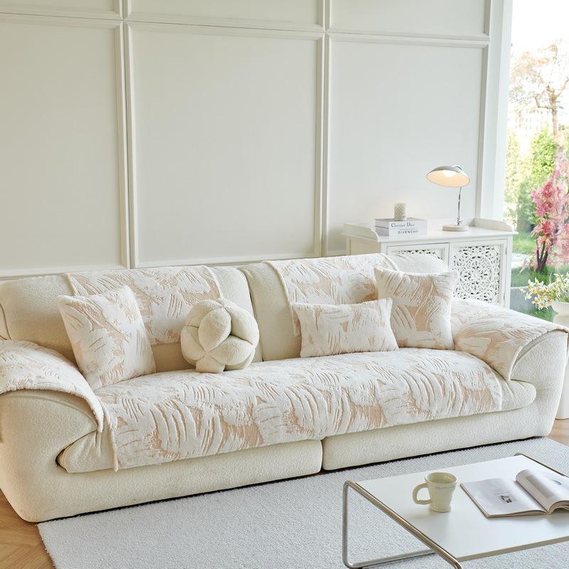 

Sofa cushion rabbit plush sofa seat cushion non-slip sofa towel autumn and winter sofa cover sofa cover sofa cover towel 70*70cm