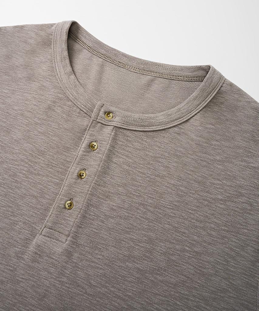 Beoteunseoul Basic Henley Neck Relaxed Slim Fit Short Sleeve T-Shirt (Dark Beige/Black)