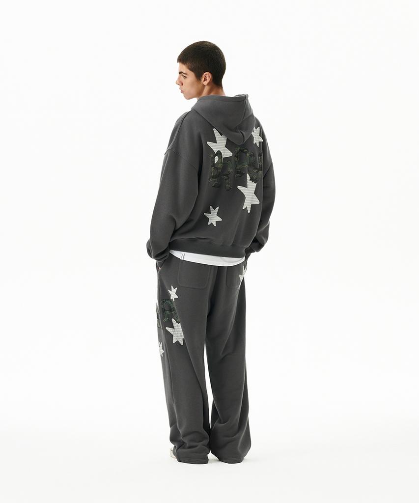 MAHAGRID Pray Applique Sweat Pant Charcoal(Mg2Ffmpa05A)