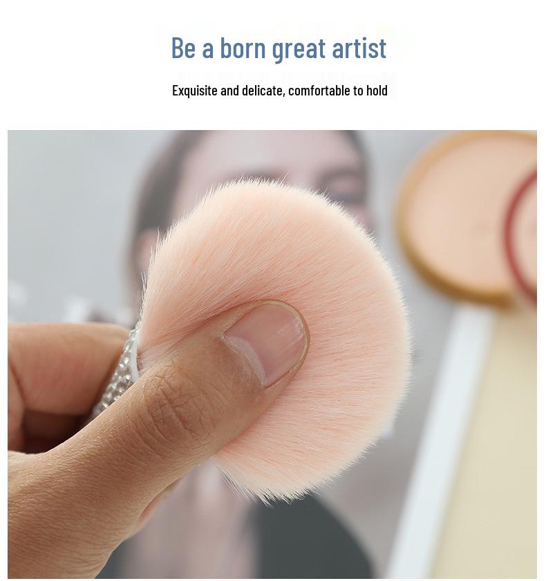 Portable Slim Waist Rhinestone Makeup Brush with Nylon Bristles