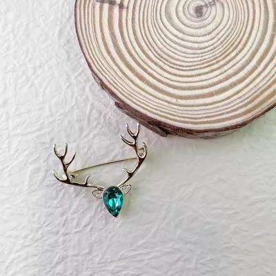 Cute Crystal Elk Horn Brooch Female Personality Trend Korean Fashion Cardigan Suit Pin Accessories