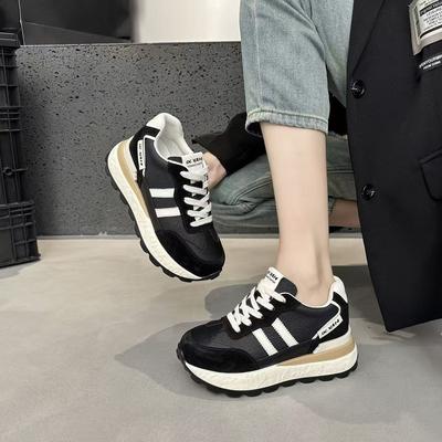 Zapatillas de entrenamiento alemanas ligeras para mujer 2025 nuevo otoño zapatos deportivos de ocio para mujer zapatos populares súper fuego versátiles zapatos Forrest Gump