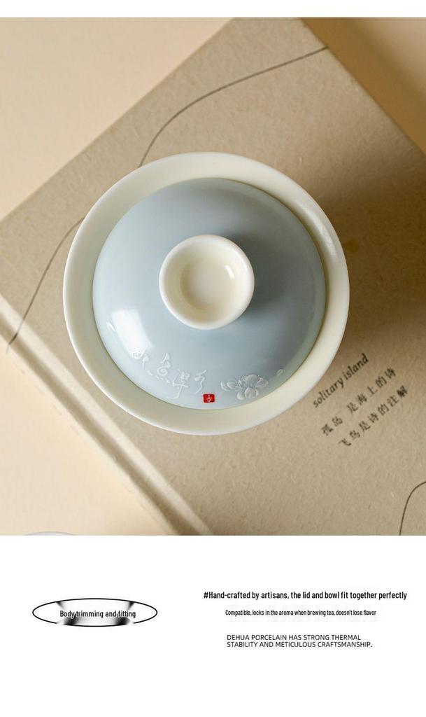 Vibrant Ceramic Gaiwan Tea Set: Two-Piece Kung Fu Tea Bowl for Ladies, Perfect for Fresh, Individual Brewing