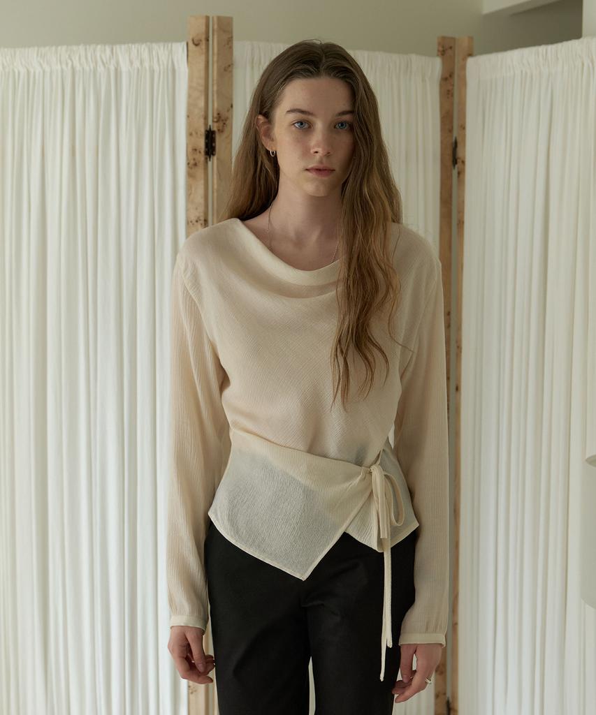 AMONG A Wrinkle Wrap Blouse_Cream