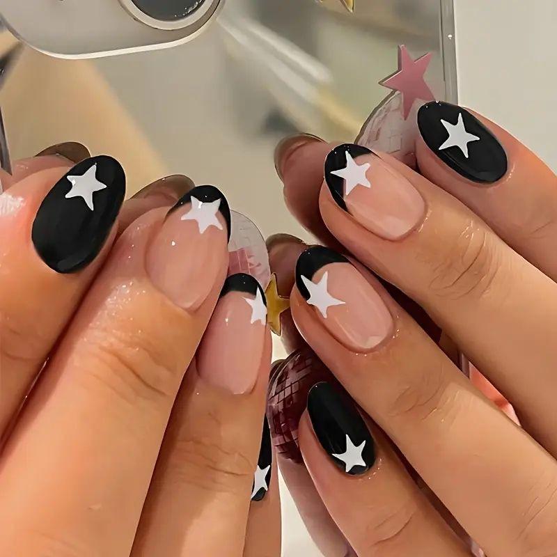 European  American Black Classic French Nail Art - Sweet Stars, Short Square/Round, Wearable