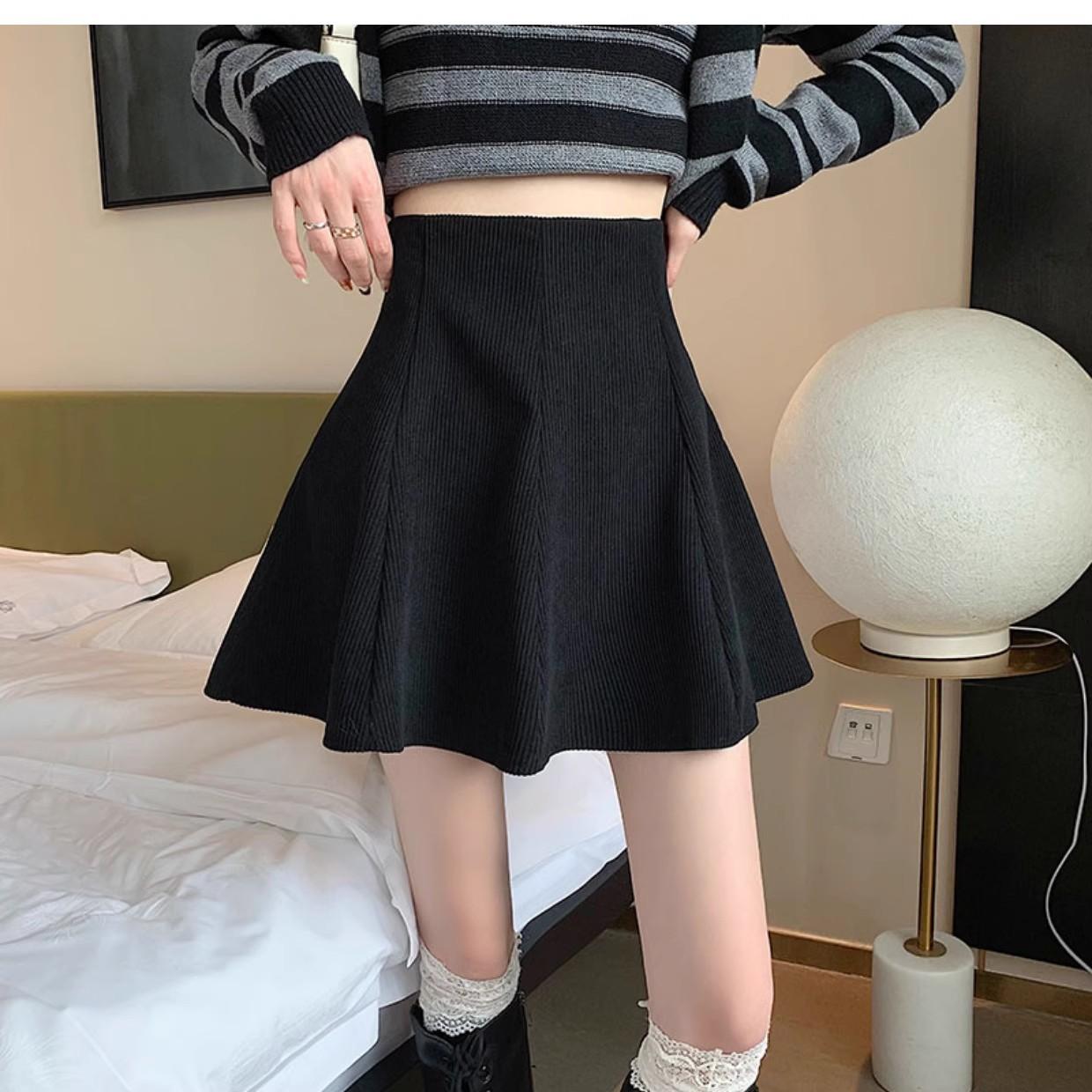 

Corduroy Skirt for Women Autumn Winter Pleated Skirt High Waisted Slimming Pencil Skirt Fashionable Casual All Match Versatile A Line Skirt XS