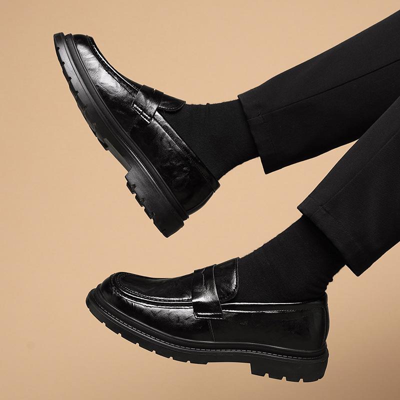 Black men's loafers Minimalist and design style Leisure Business Office Daily Office Party Leather shoes Gentleman adults