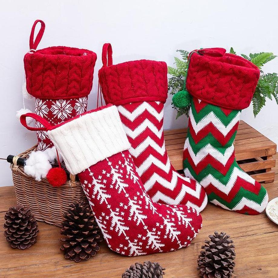 1 Pcs New Christmas Ornaments Knitted Christmas Stockings Yarn Socks Red And White Elk Gift Bag Children Gift Bag Decorate