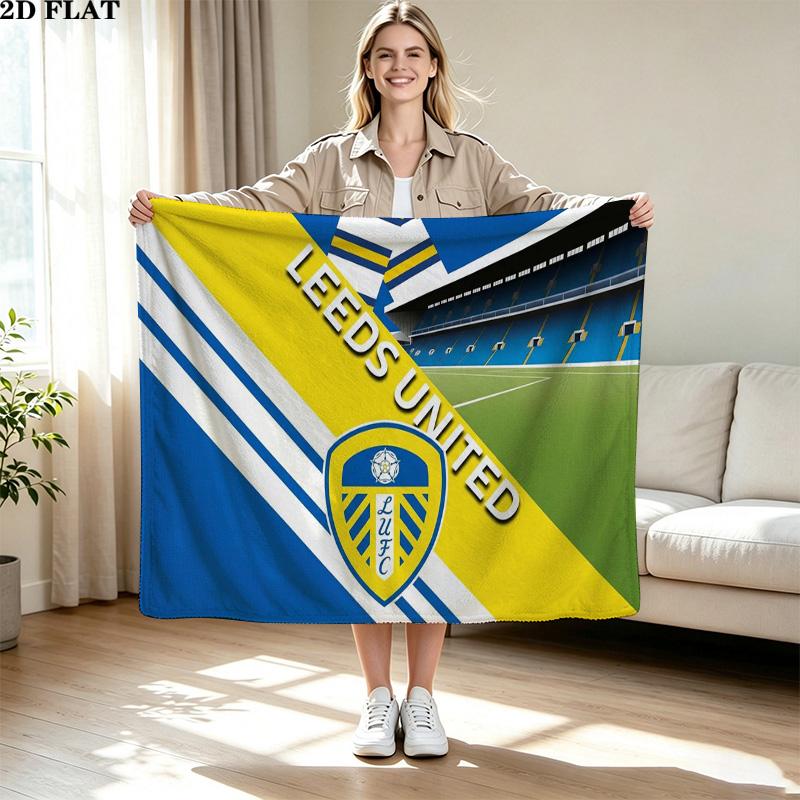 Leeds United Logo Print Flannel Blanket High Quality Warm Comfortable Cover for All Seasons Perfect for Gifts Home Decor