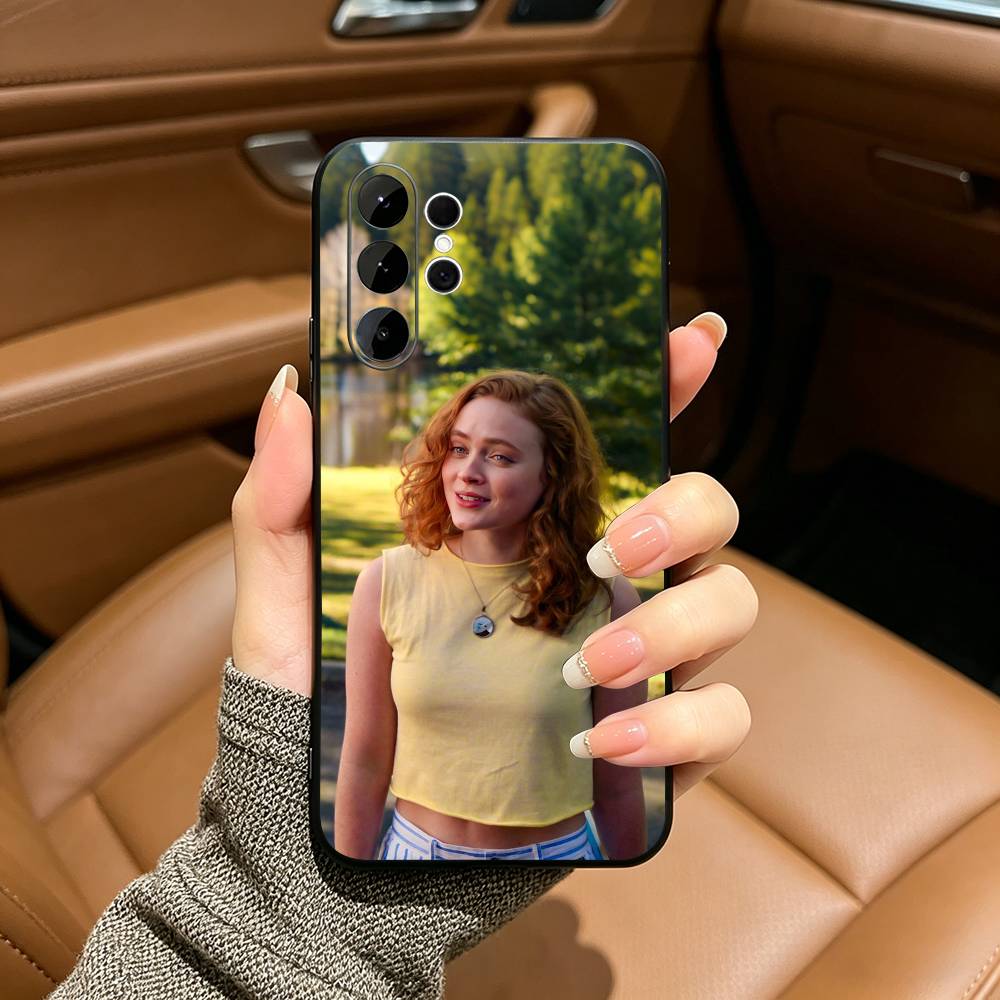 Hit Drama Actress -S-Sadie Sink Black Soft Silicone Phone Case for Samsung Ultra S25, S24, S21, S22, S23, S30, Plus, FE, Lite