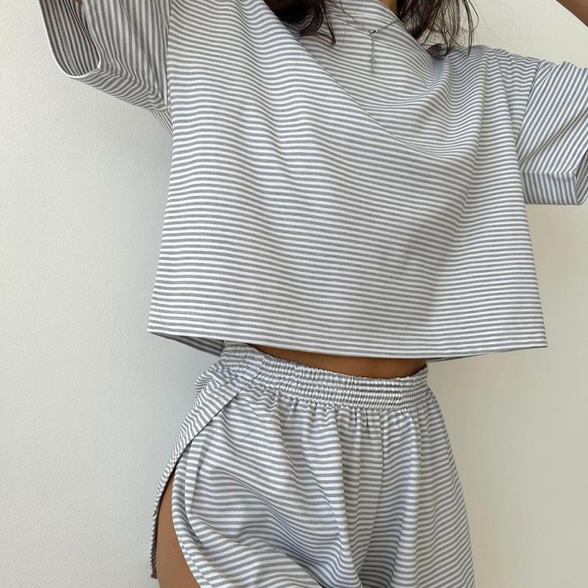 Women's Fashionable Autumn Striped Knit Pajama Set: Loose Short-Sleeve Top & Shorts