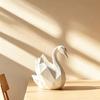 Ornamento da scrivania Design geometrico minimalista Scultura di cigno stampata in 3D Statuetta decorativa versatile Decorazione per stanza