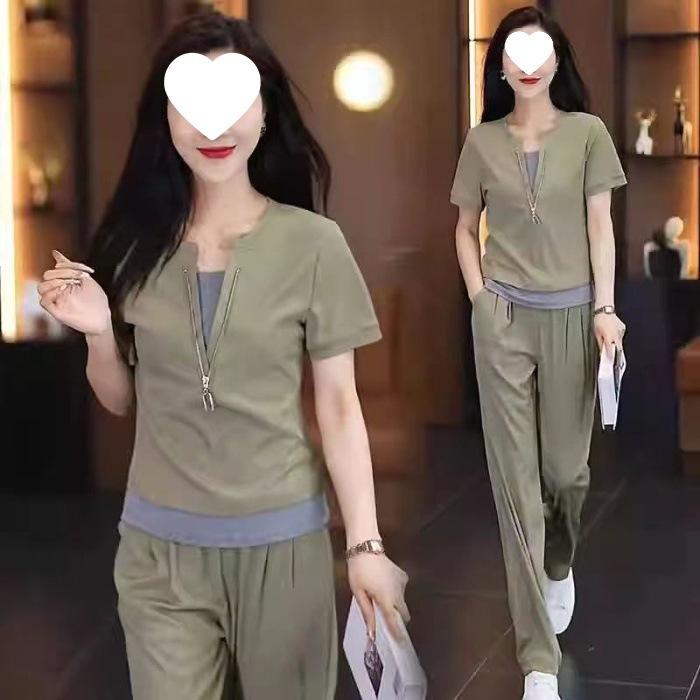 Short-sleeved Casual Sports Suit for Women, Summer Fashion, Age-reducing Vacation, Two-piece Top, Straight-leg Pants, Two-piece Set