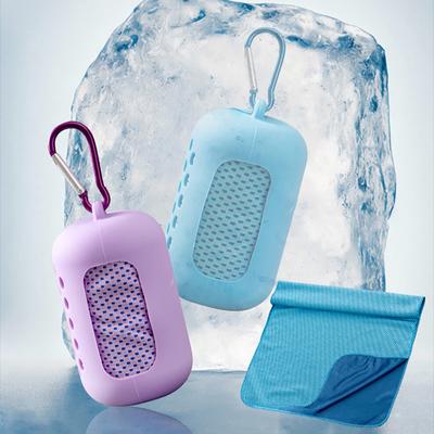 Reusable Cooling Towel Microfiber Cooling Towel with Carabiner Silicone Case Breathable Sweat Towel