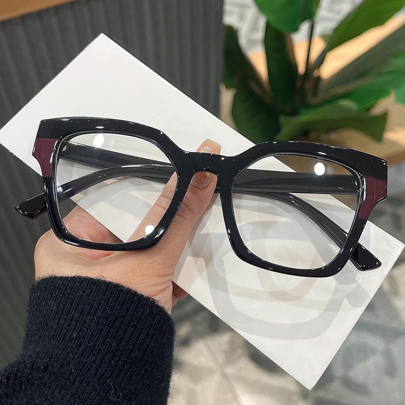 

Европейско-американская мода Женские оправы для очков Квадратная форма Защита от синего света Женские очки для зрения Новые стильные декоративные очки