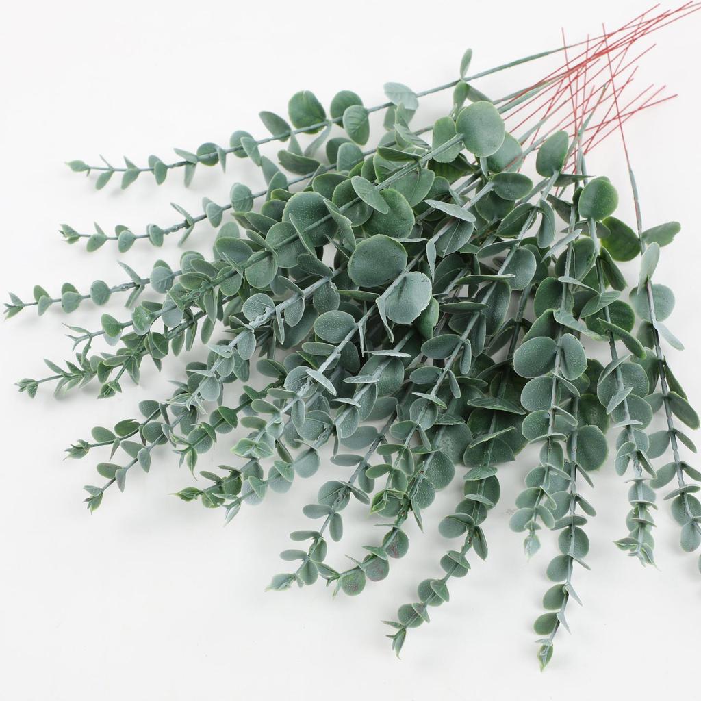 Eucalyptus Leaf Ornament: Green Plant Simulation for Wedding & Home Decoration, Fake Flower Accessory
