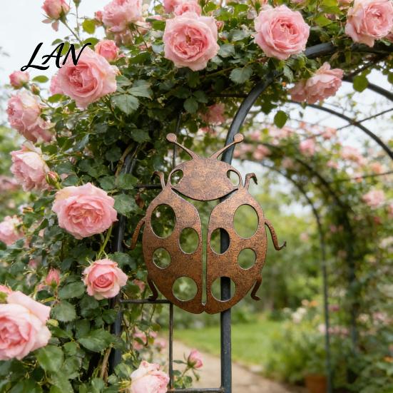 Ladybug Garden Ornament Metal Decor for Outside, Cute Ladybugs Yard Art Lawn Patio Ornaments, Wall Sculptures & Statues, Outdoor Fence Decorations
