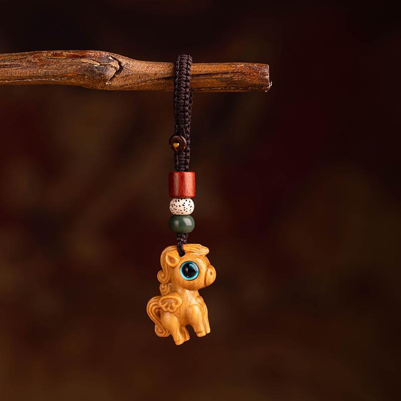 Sandalwood Zodiac Keychain: Rat, Ox, Tiger, Rabbit, Snake, Horse, Sheep, Monkey, Rooster, Dog, Pig, Dragon Car Pendant