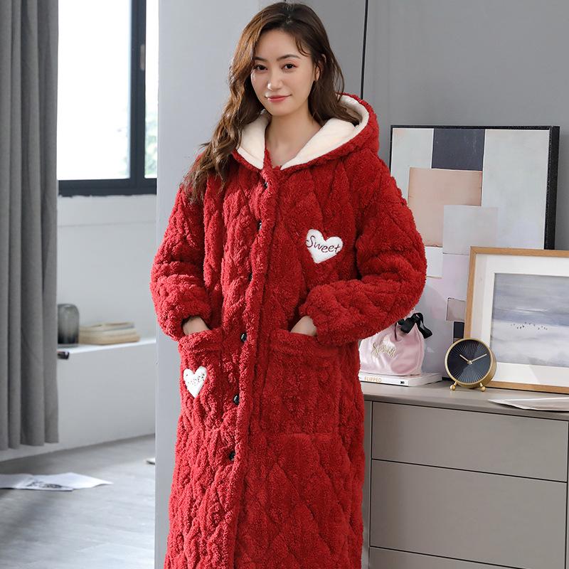 

Женский стеганый халат из кораллового флиса с капюшоном - Утепленный трехслойный, Длинная зимняя пижама 180(XXXL) Recommended for 160-180 jin