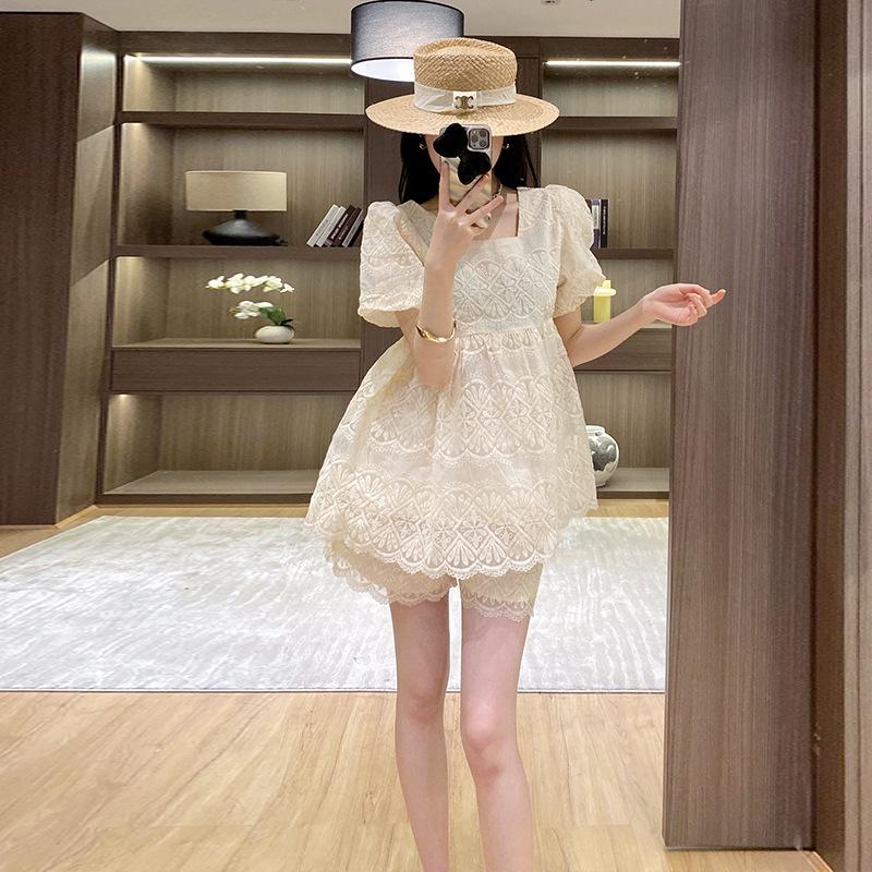 Elegant Lace Short-Sleeve Top & Shorts Set - Summer 2025 S