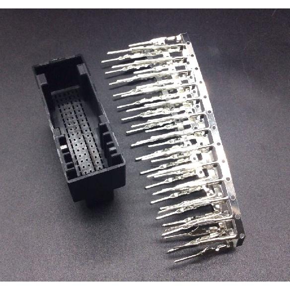 

Модуль синхронизации для Ford Focus Mondeo, 54-контактный штекерный разъем APIM, разъем C2383A male with terminal