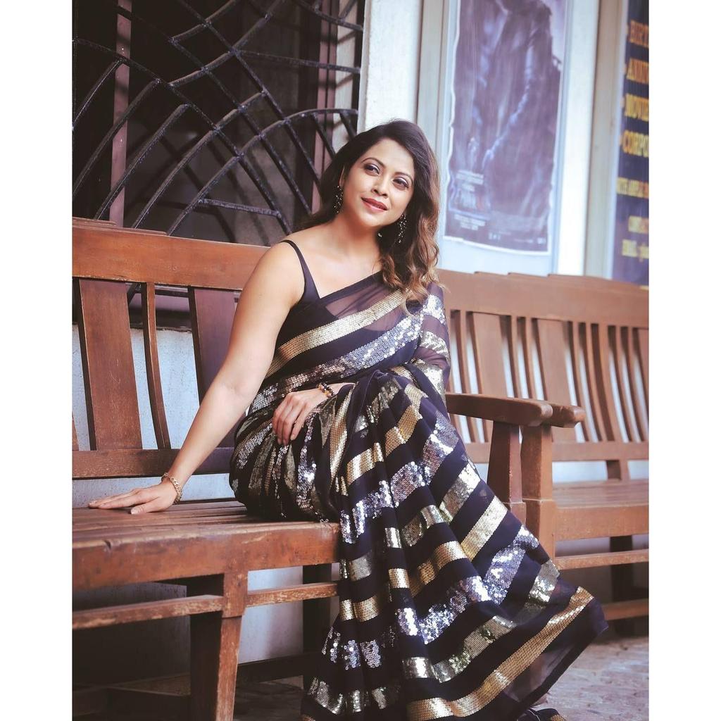 Presenting You Most Beautiful Seqwance Saree Collection, Blouse (Need To Be Stitched As Per Size And Fit)