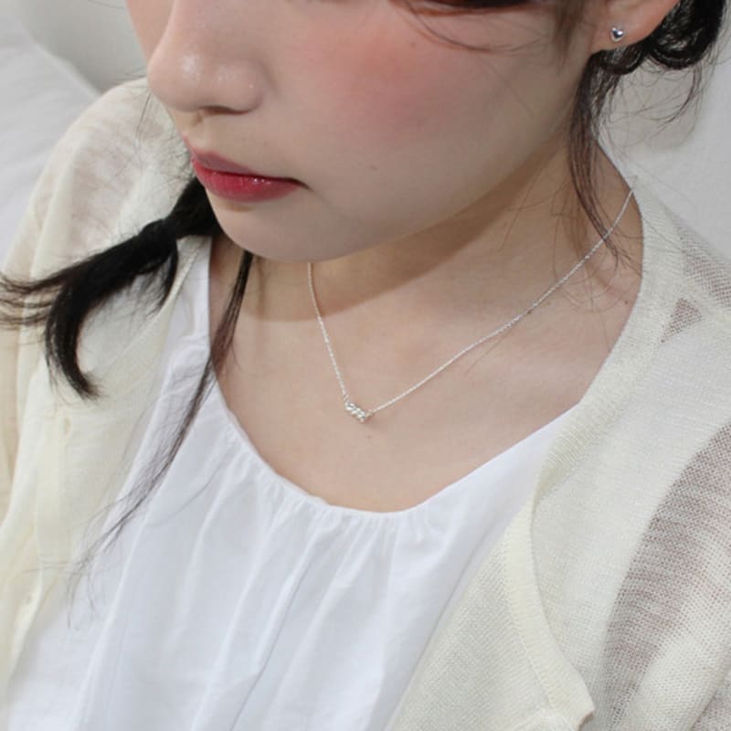 overcozy Marshmallow Necklace