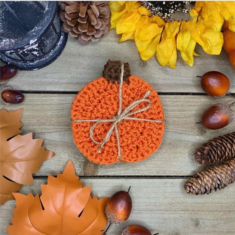 1PC Insulation pad pure hand-crocheted pumpkin coaster Halloween atmosphere cute placemat